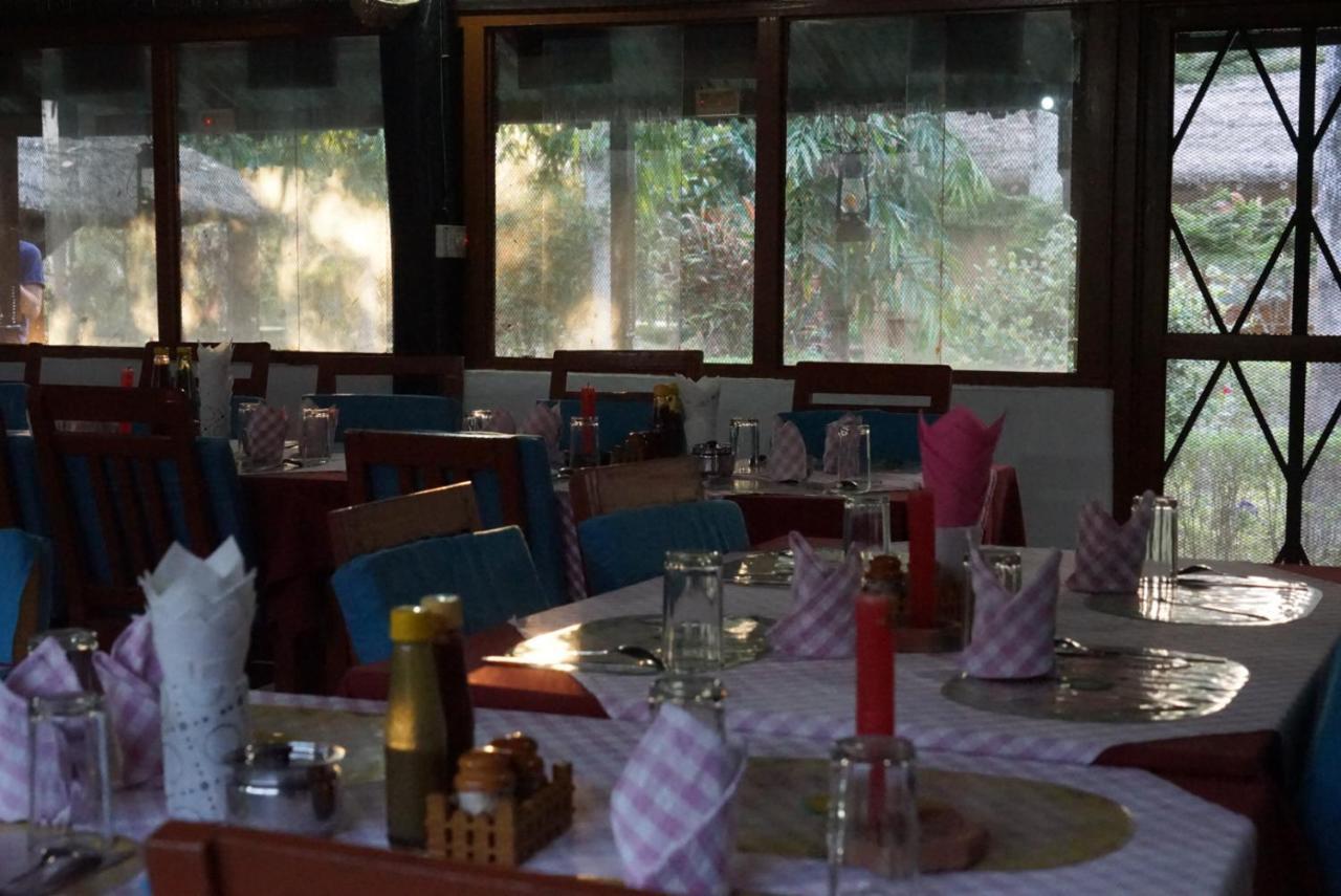 Forest Hideaway Resort Pvt Ltd Bardiya Luaran gambar
